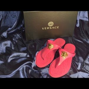 PINK VERSACE THONG FLATS